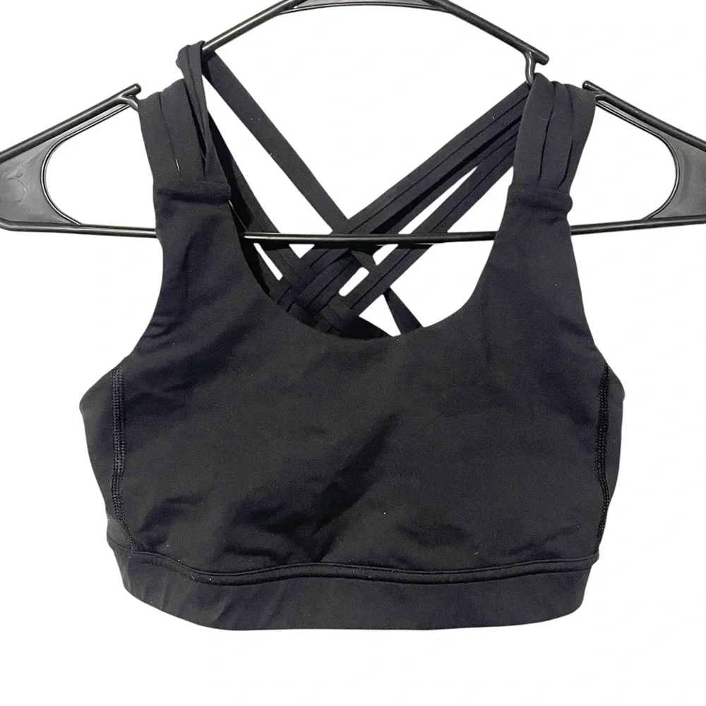 Lululemon Black Free To Be Elevated Bra Sports Athletic Workout Size 4